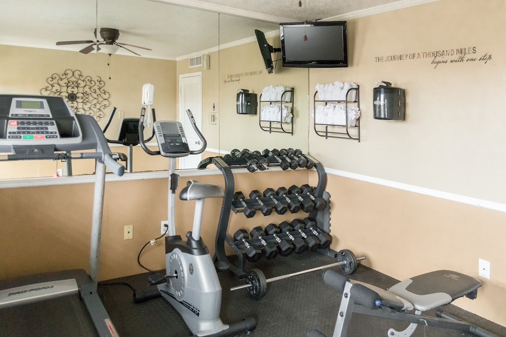 Vineyard Court Designer Suites Hotel 28/56