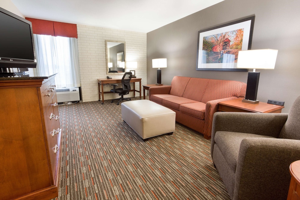 Drury Inn and Suites Joplin 32/50