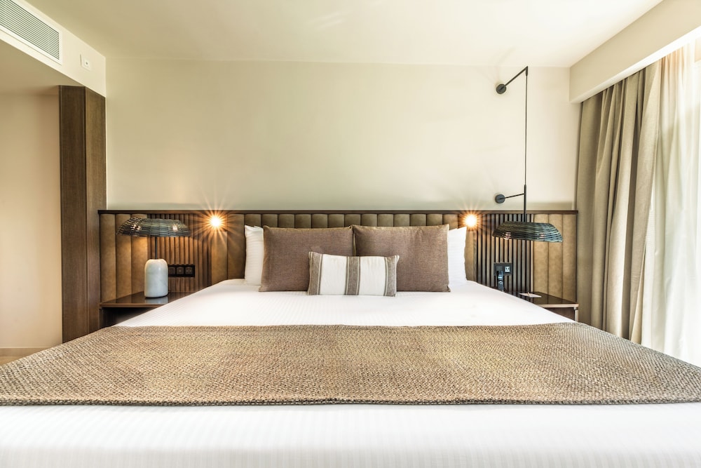 Roof Top, Junior Suite, Single, 2 Double Beds, Sofa, Hot Tub, Terrace
