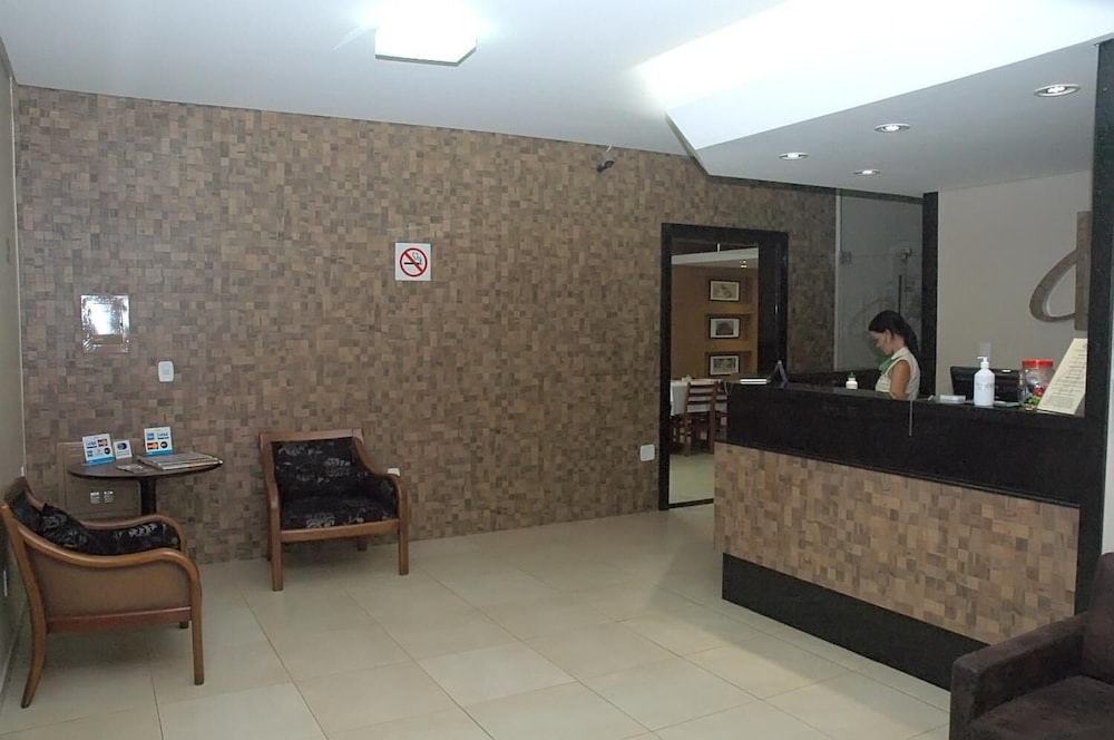 Carolina Plaza Hotel 6/44