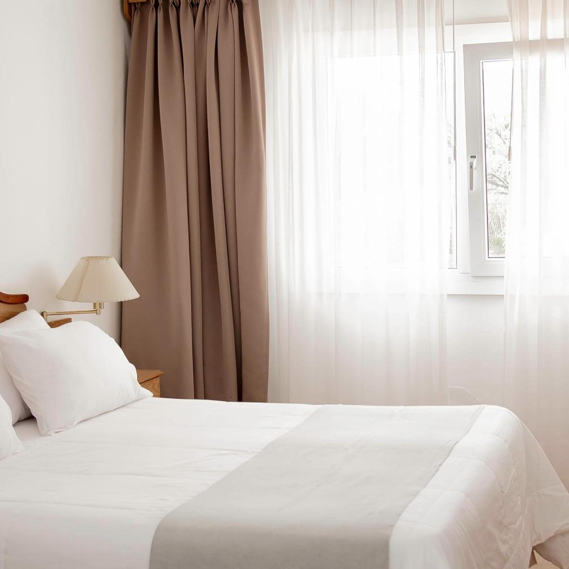 Hotel Pinamar Soleado 17/40