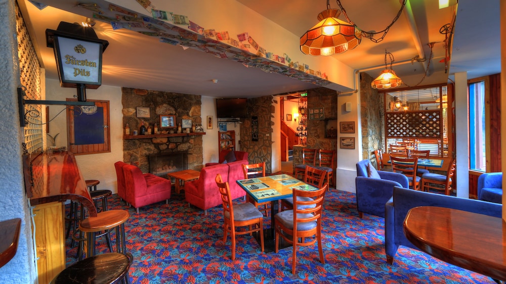 CANDLELIGHT LODGE 40/59