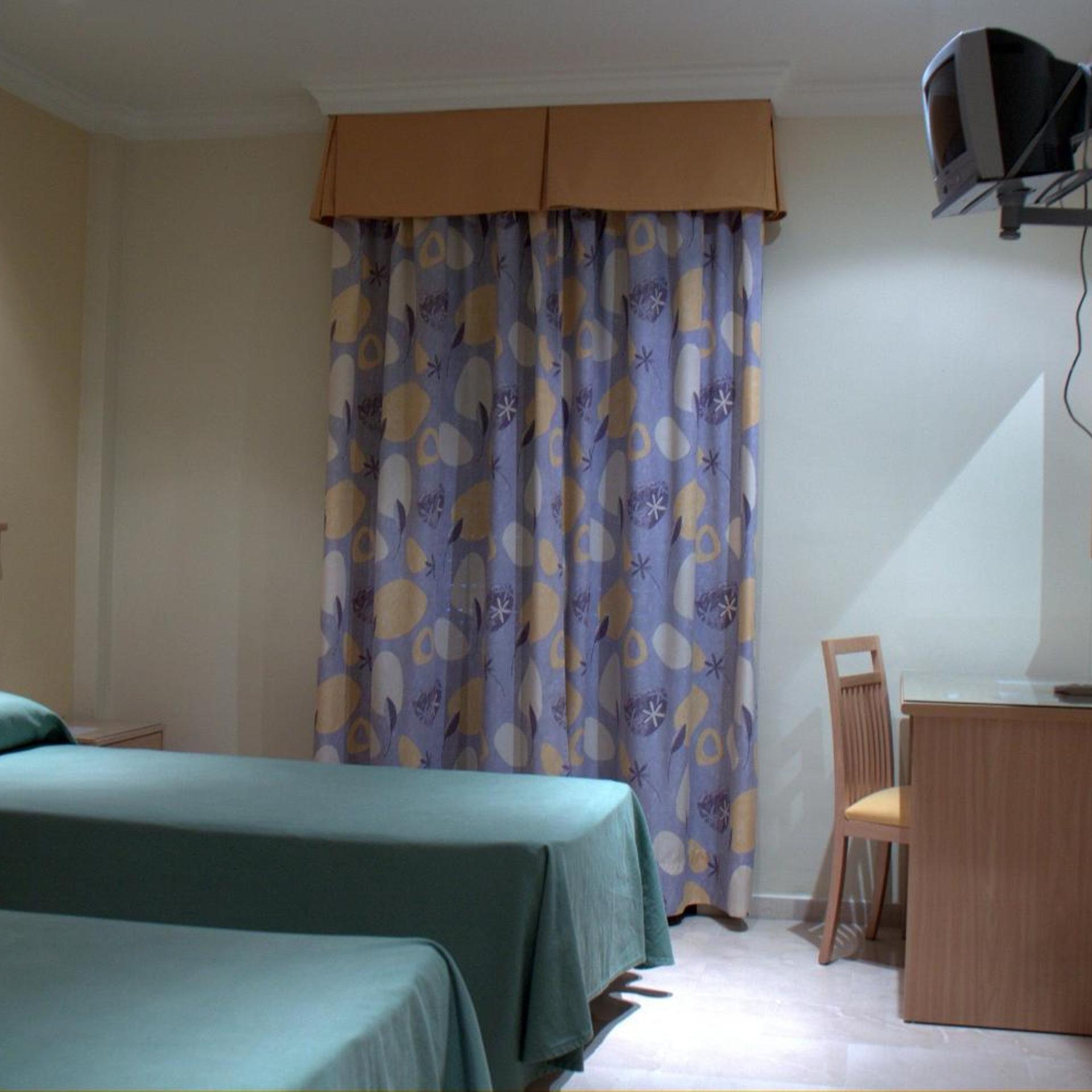 Hotel los Girasoles 25/50
