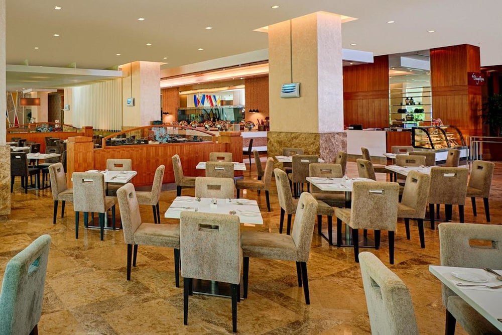 The Zenith Hotel Kuantan 36/48