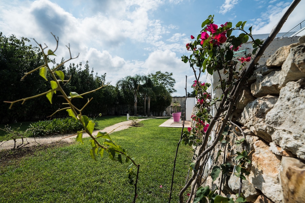 Masseria Borgo Santuri 54/62
