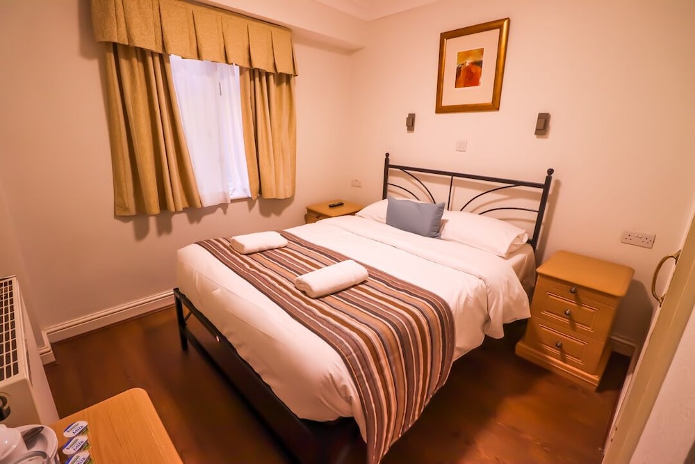 STANDARD, DOUBLE BED