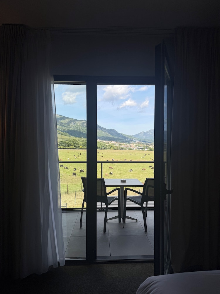 Hotel Mercure Bastia Biguglia 69/72