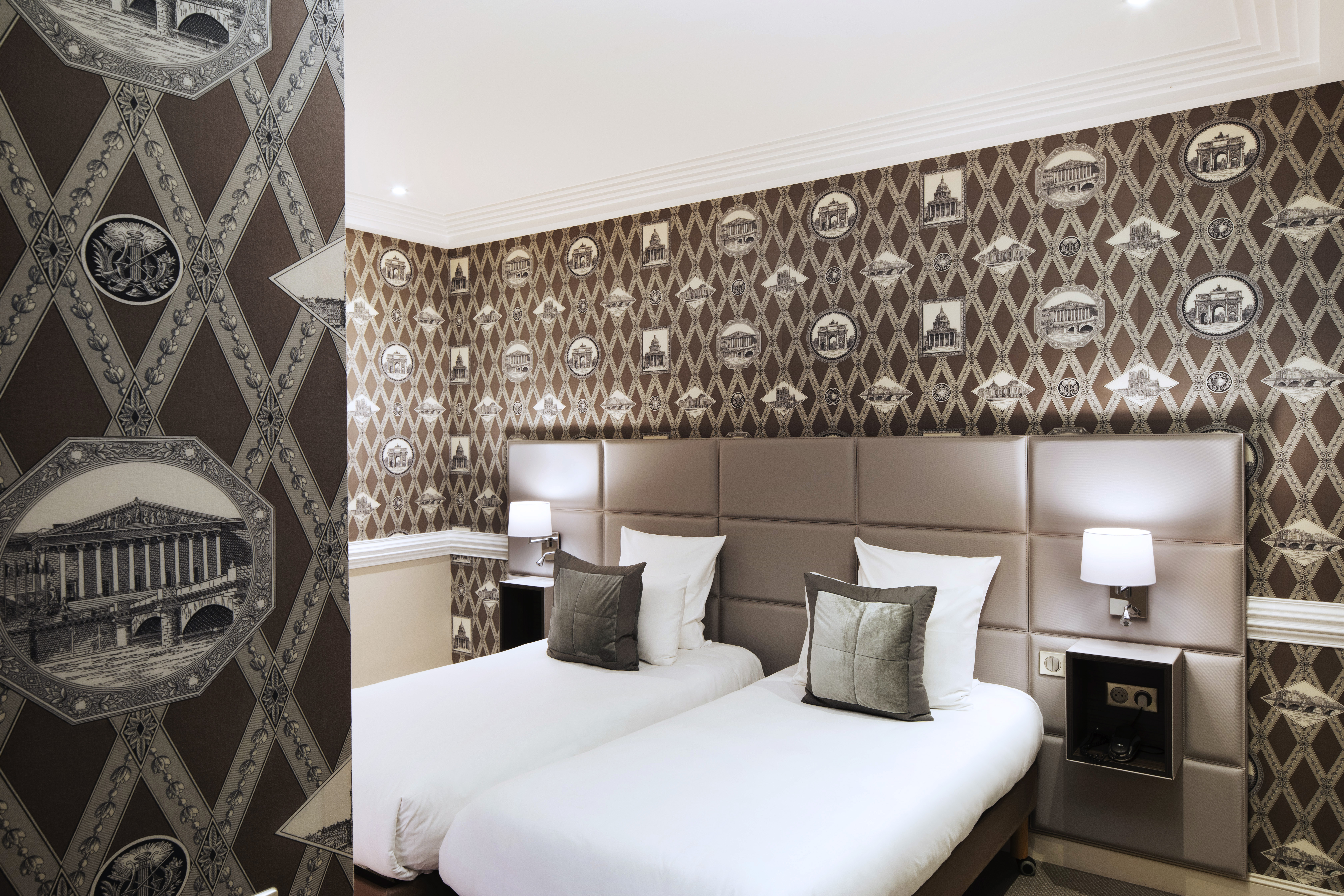 غرفة قياسية بسريرين منفصلين، Elysees Hotel 8/8