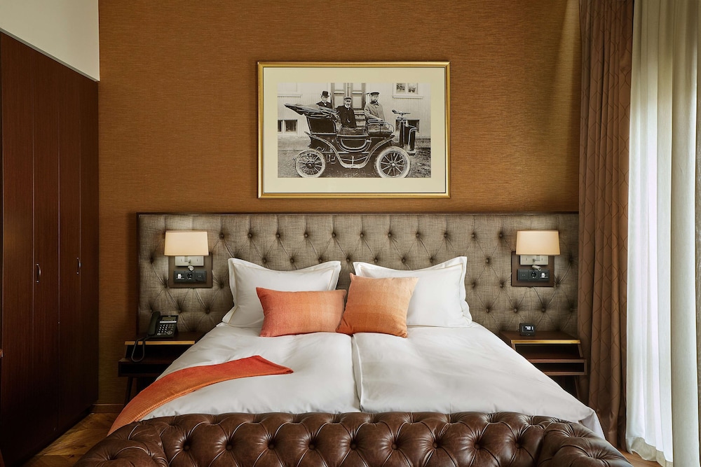 Reykjavik Konsulat Hotel, Curio Collection by Hilton 17/46