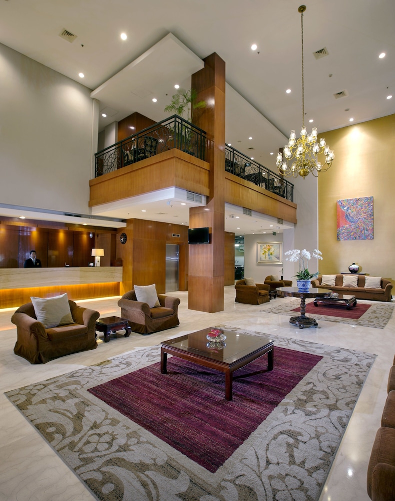 Hotel The Capital Surabaya 26/50