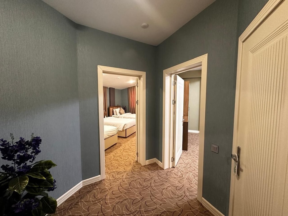 Sebail Inn Hotel 26/50