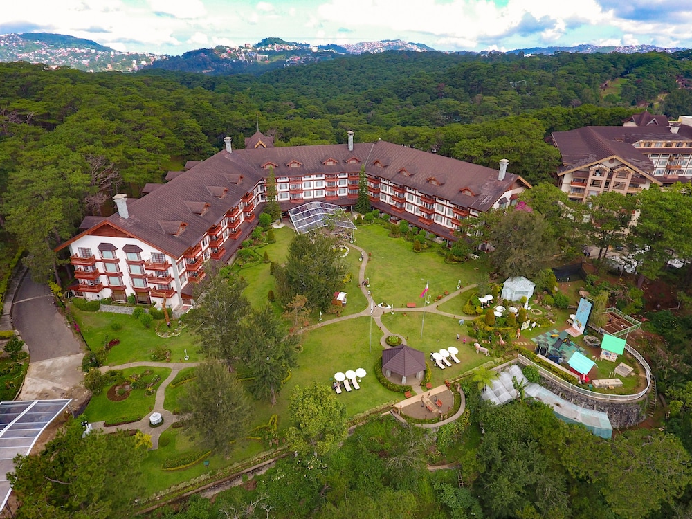 John Hay Hotels - Garden Wing 4/52
