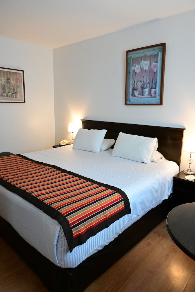 STANDARD, DOUBLE BED