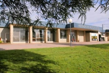 Heemskirk Motor Hotel 1/48