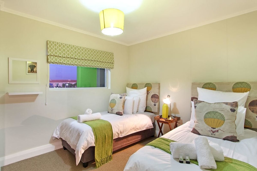 Ashton Park Luxury Apartment 5/13
