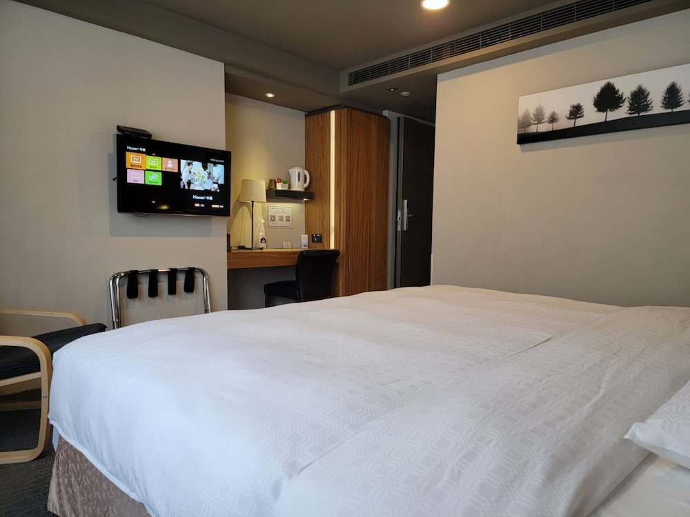 Plus, Double Bed