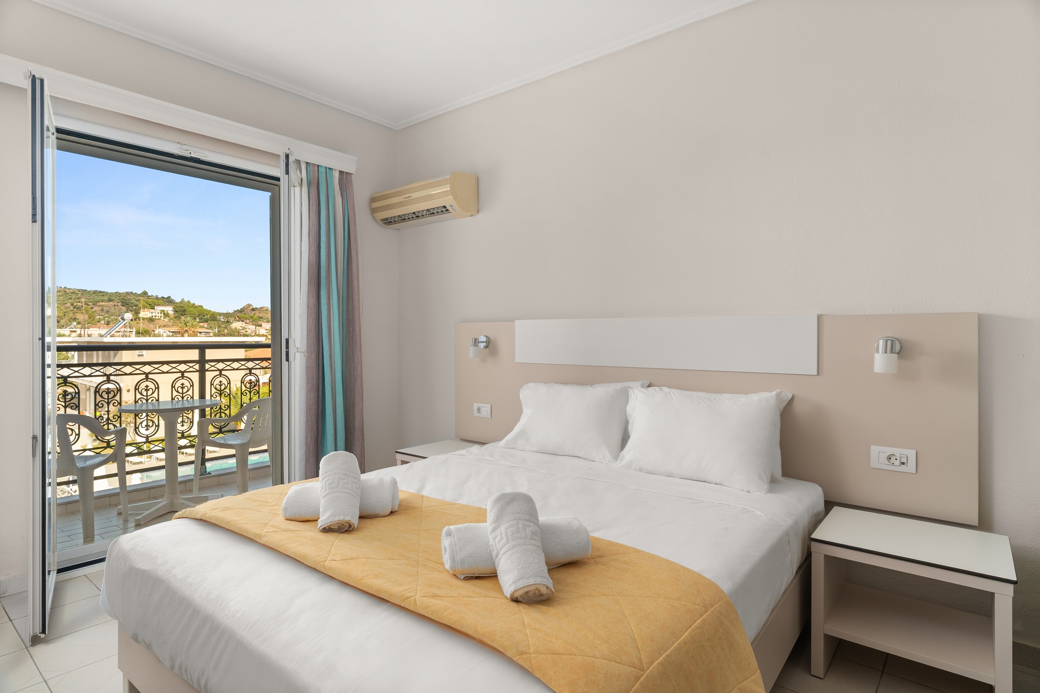 Eleana Hotel by GHH 10/40