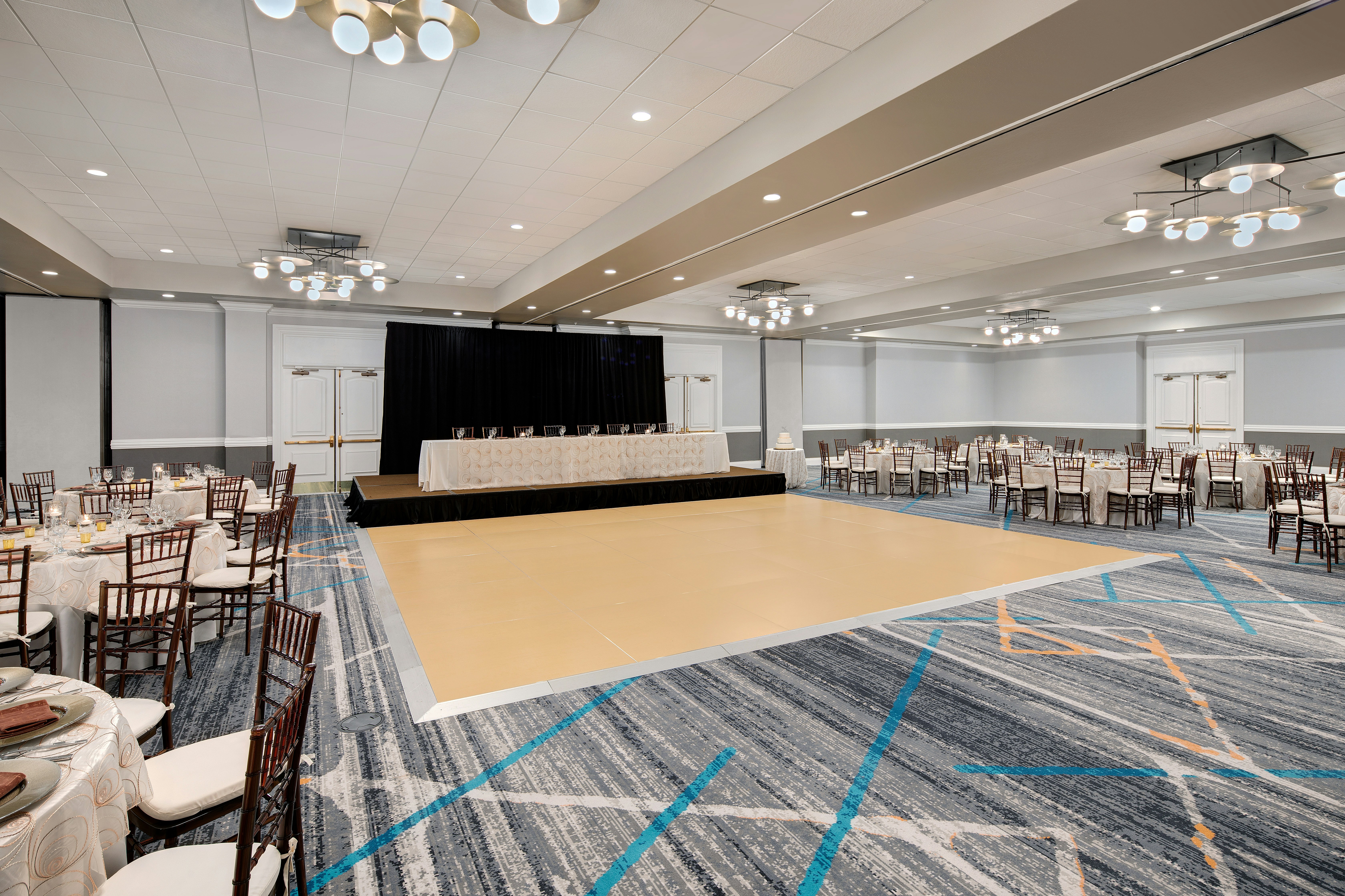Embassy Suites by Hilton San Rafael at Marin Center 55/64