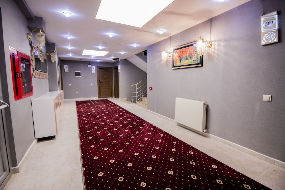 Hotel Business Yatt 10/54