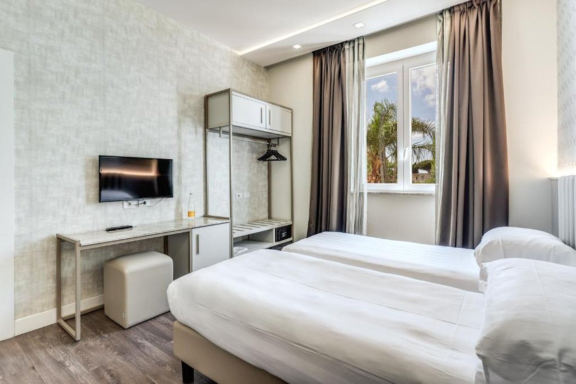 Hotel Isola Sacra Rome Airport 20/50