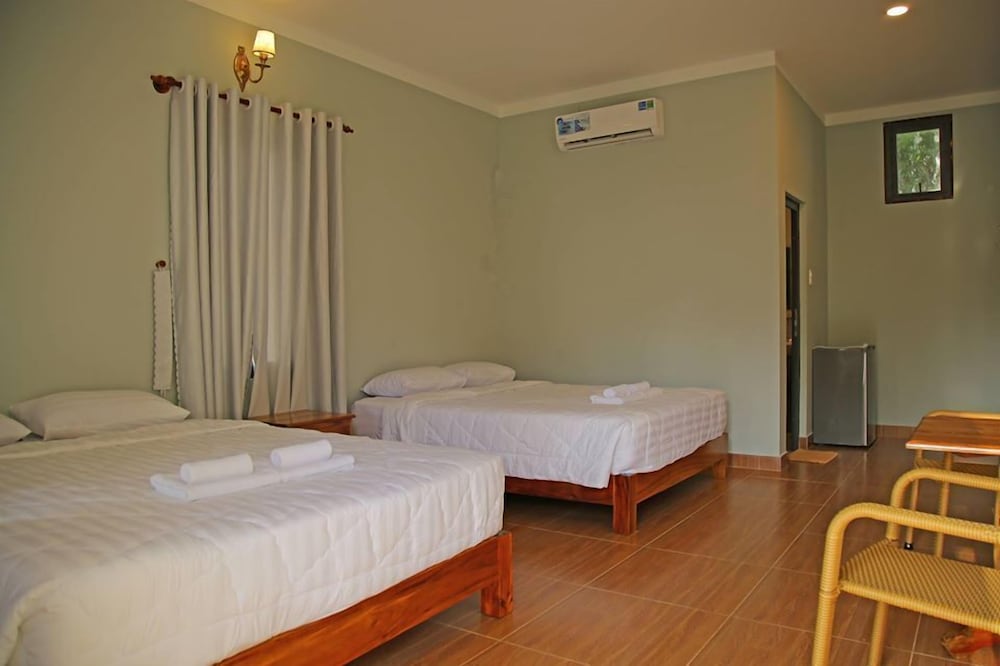 Areca Garden Bungalow 11/33