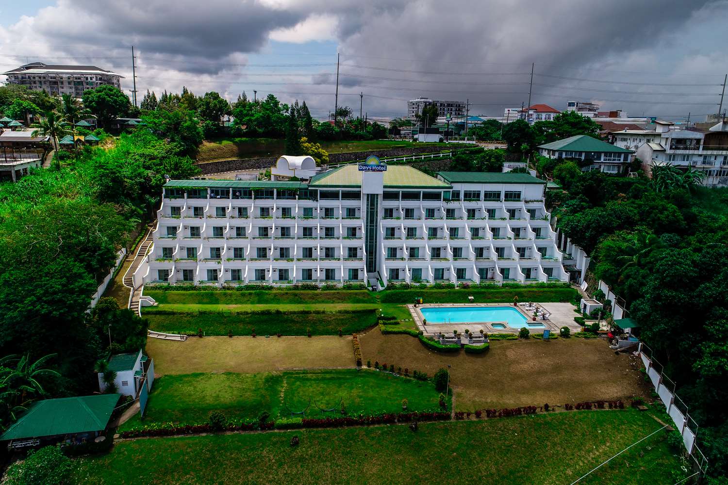 Days Hotel Tagaytay 4/36