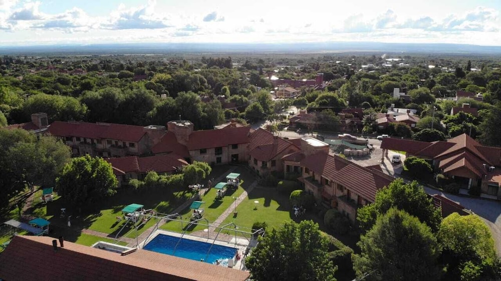 Villa De Merlo Hotel Spa 45/49