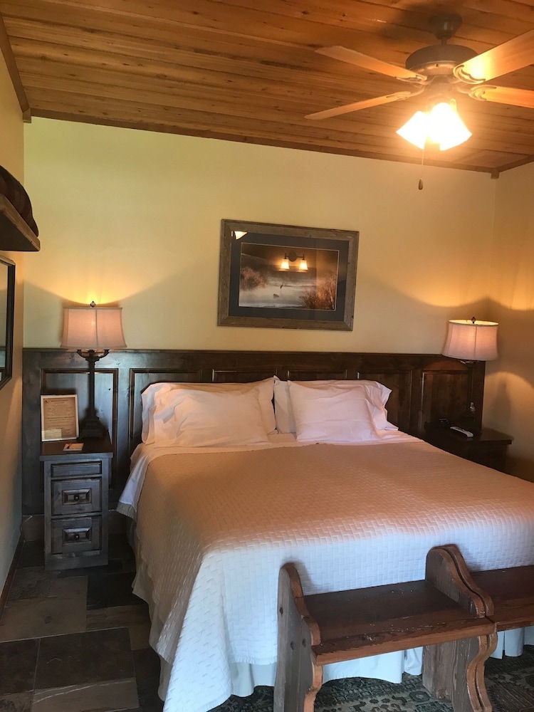 Joshua Creek Ranch 8/44