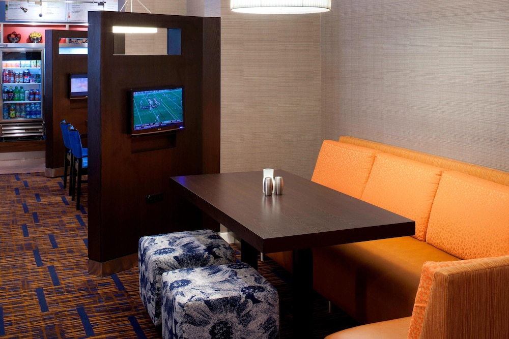 Courtyard by Marriott Cypress Anaheim / Orange County 25/46