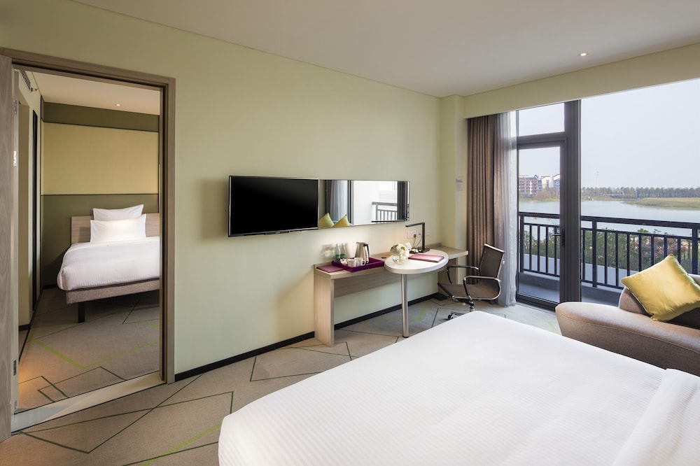 Mercure Hefei Sunac 18/48