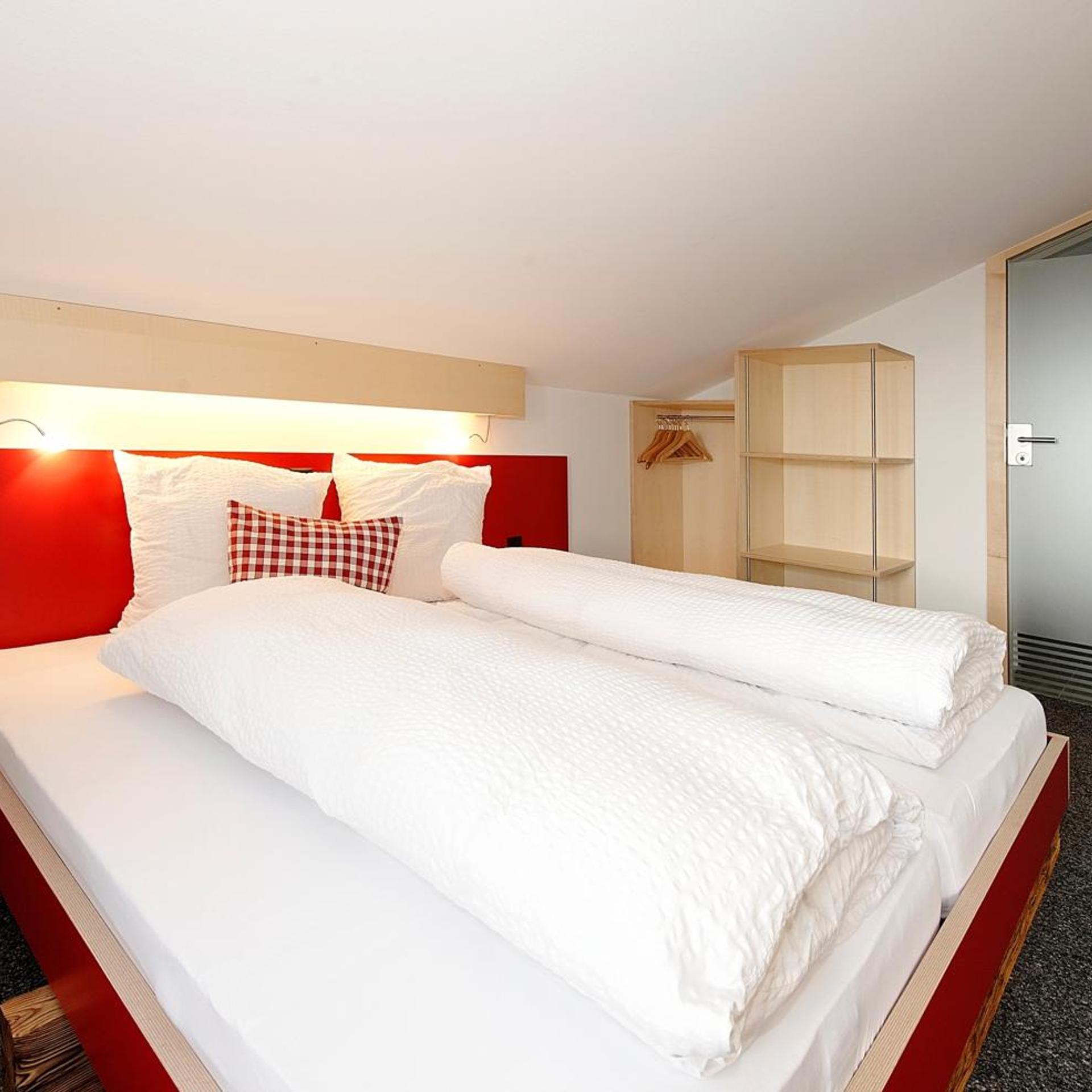 Room, Quadruple, Eiger View