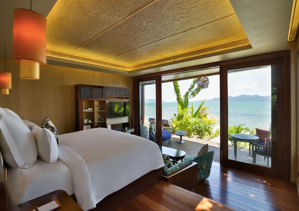3 Bedrooms, Pool, Villa, Twin Beds, 2 King Beds, Beach Front