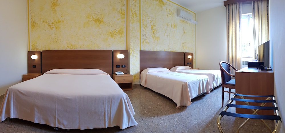 Terme Di Castel San Pietro 12/56