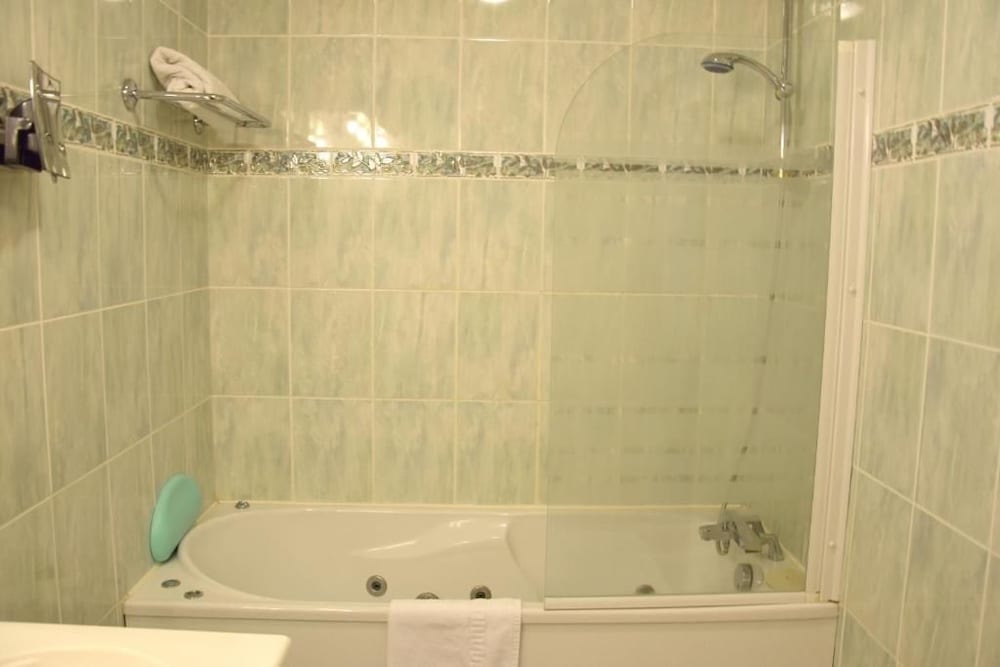 HOTEL LE SAINT-NICOLAS 34/35