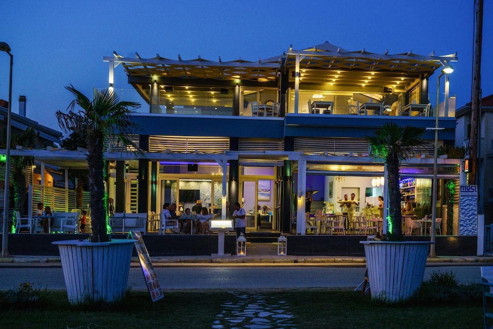 Must Boutique Hotel
