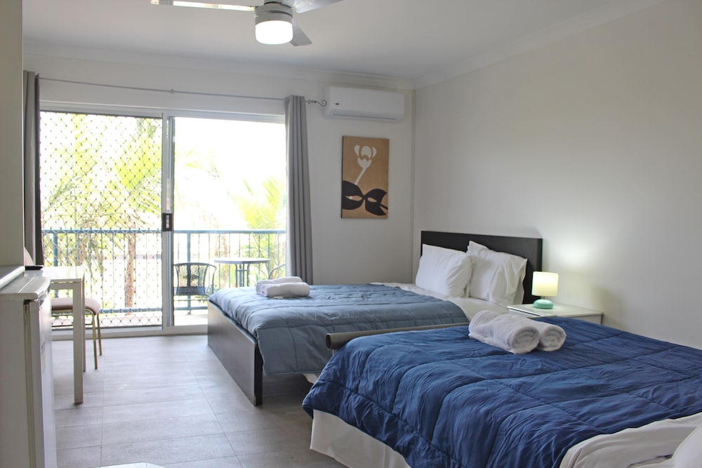 Broadwater Keys 29/72