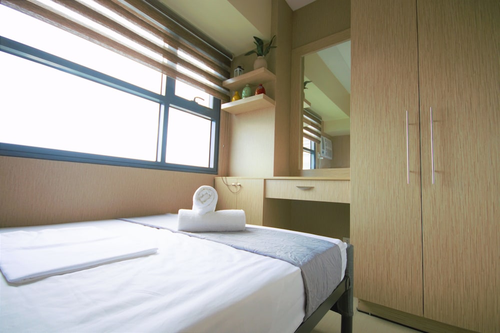 Ecj Cozy Studio Units At Horizons 101 30/50