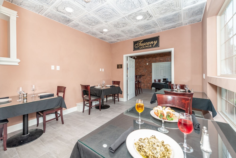Bellissimo Hotel, Trademark by Wyndham Near Foxwoods Casino 41/53