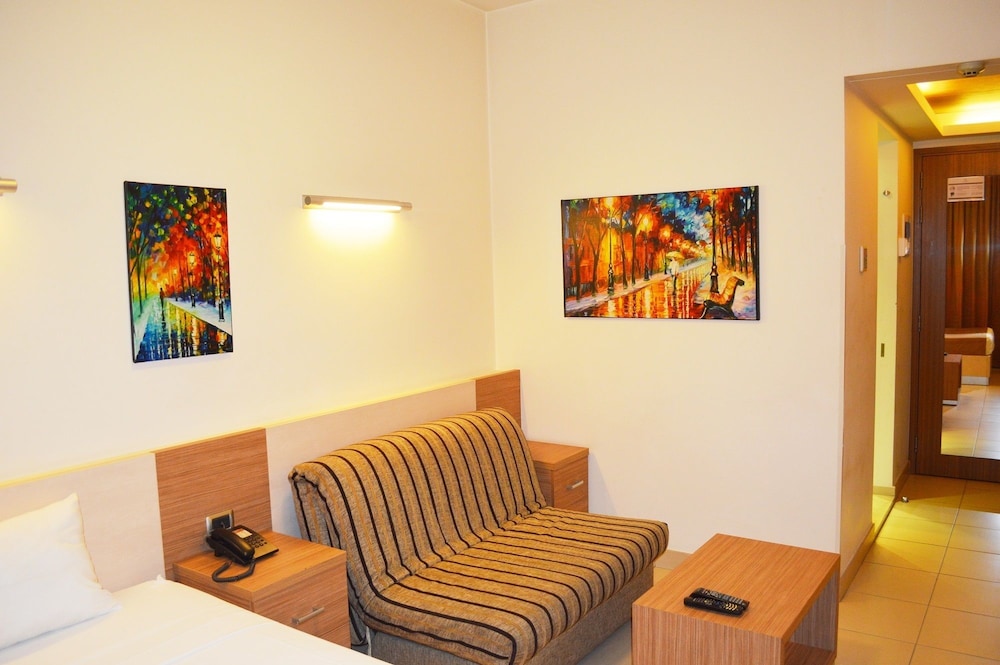 Hayali Suites Hotel 16/32