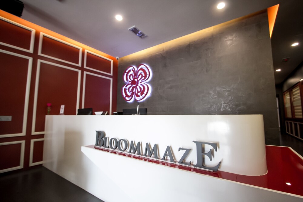 Bloommaze Boutique Hotel 7/69