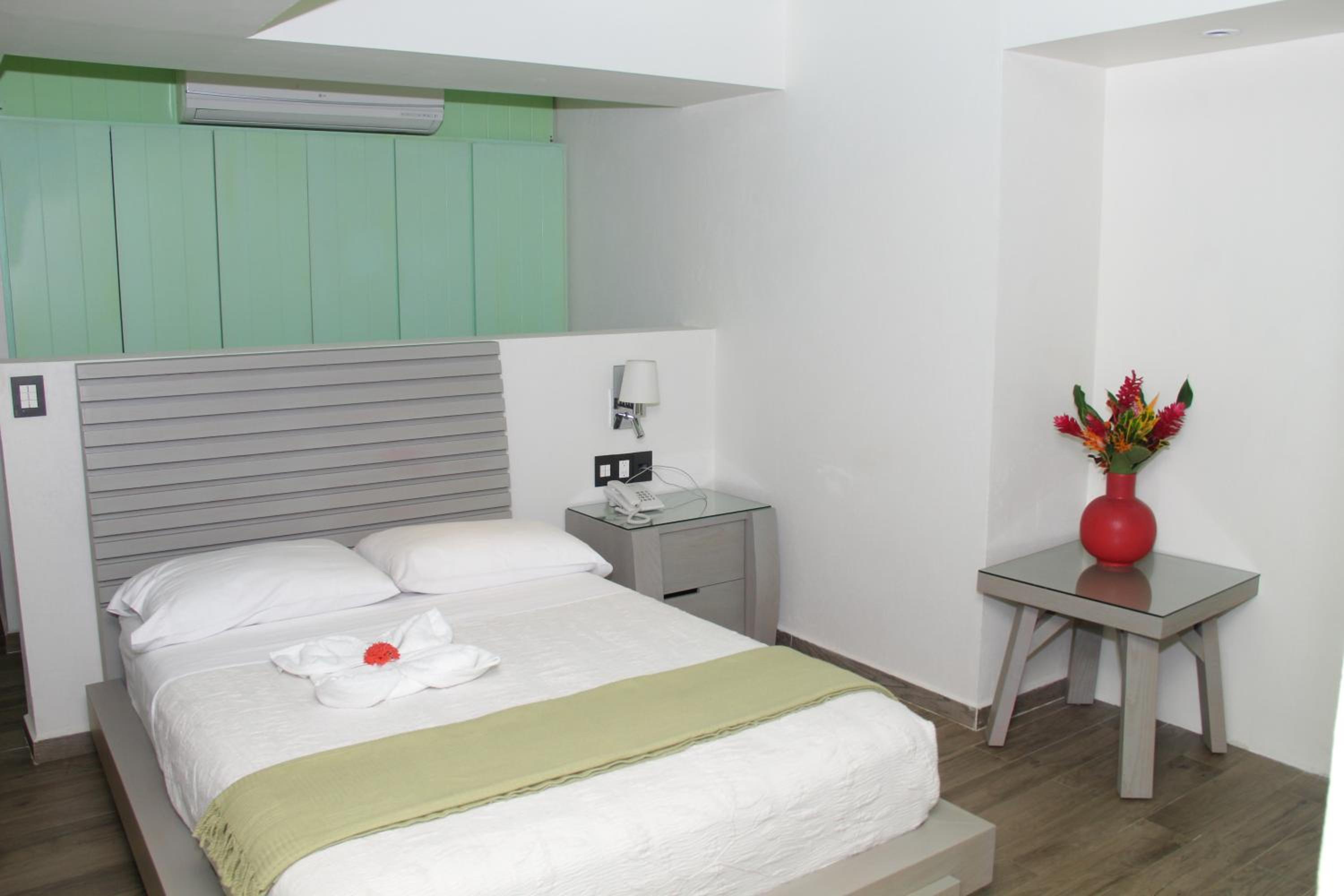 Maria Isabel Villas Huatulco 18/55