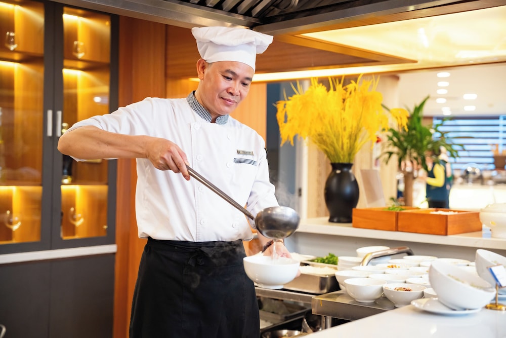 Muong Thanh Grand Hanoi Hotel 5/50