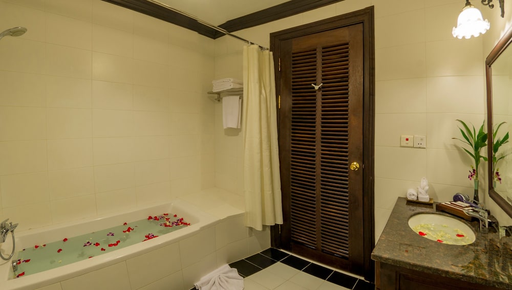 Chateau D'angkor La Residence 25/62