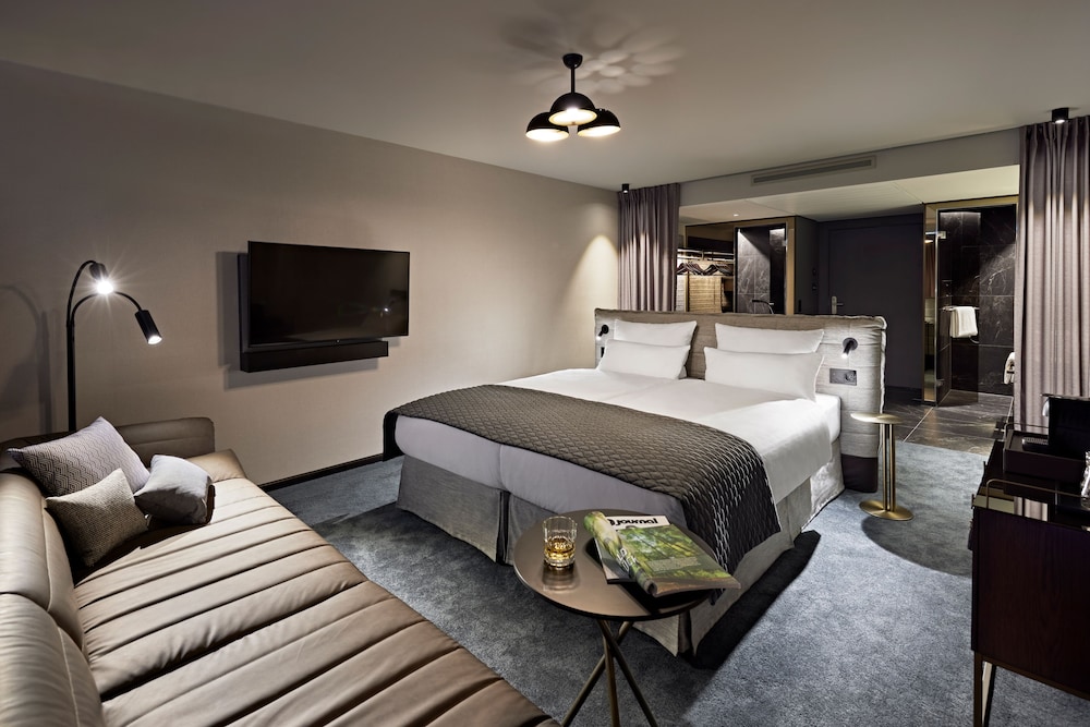 Lindner Hotel Dusseldorf Seestern, Part of Jdv by Hyatt 11/83
