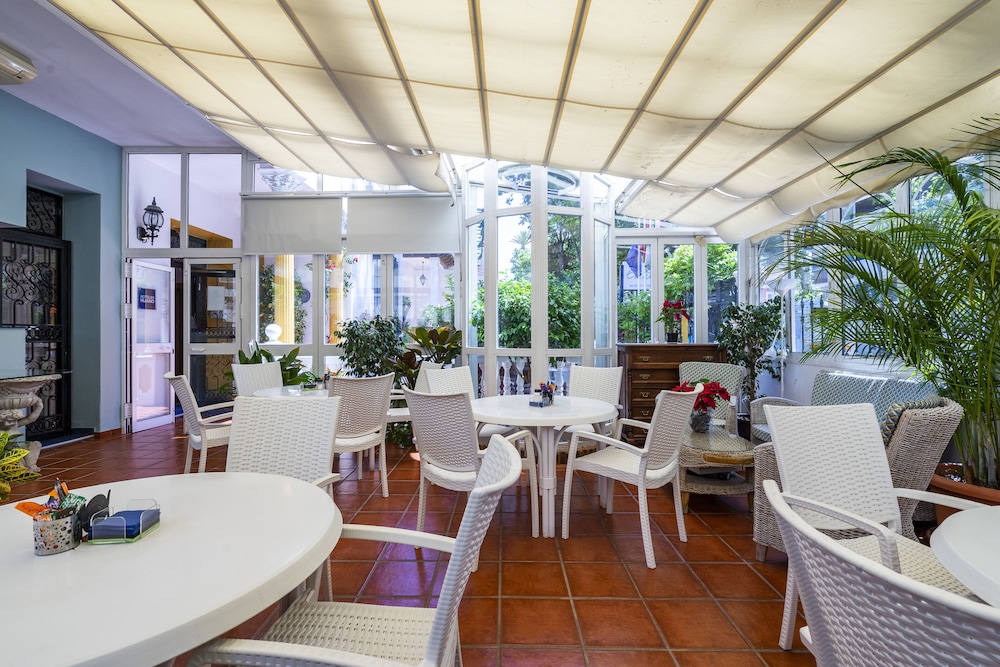 Hotel Elcano 50/70