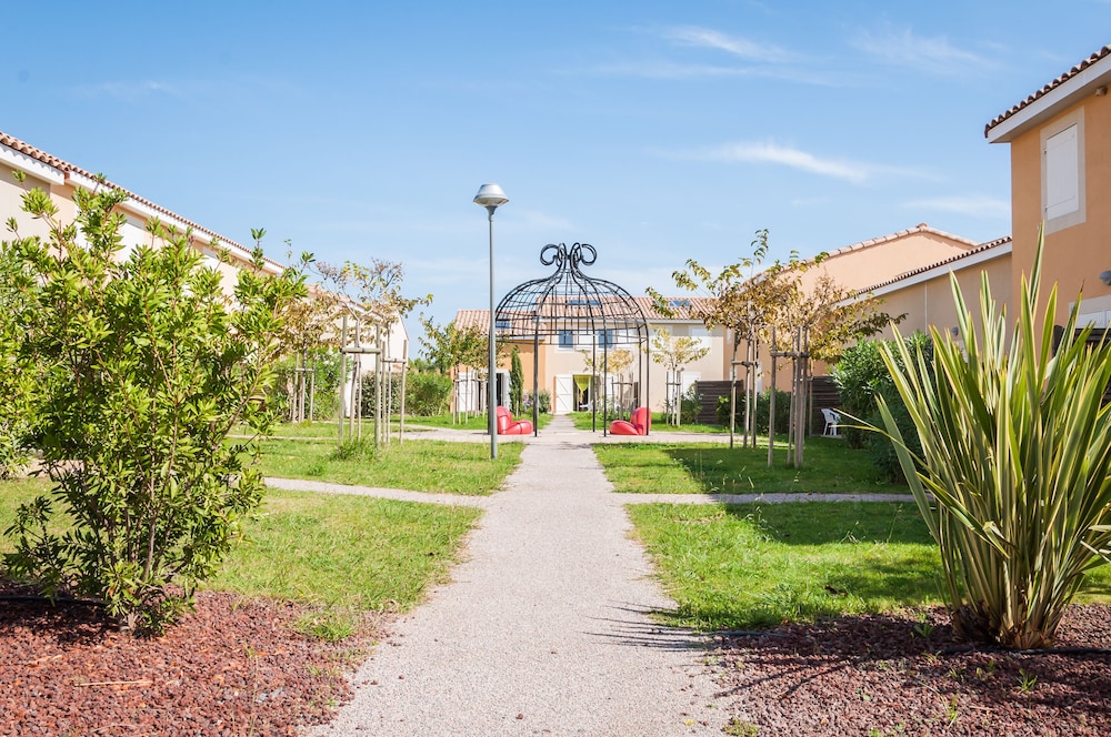 Residence Vacanceole Les Demeures Torrellanes 59/64