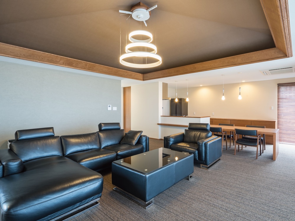 Condominium T-Room 19/34