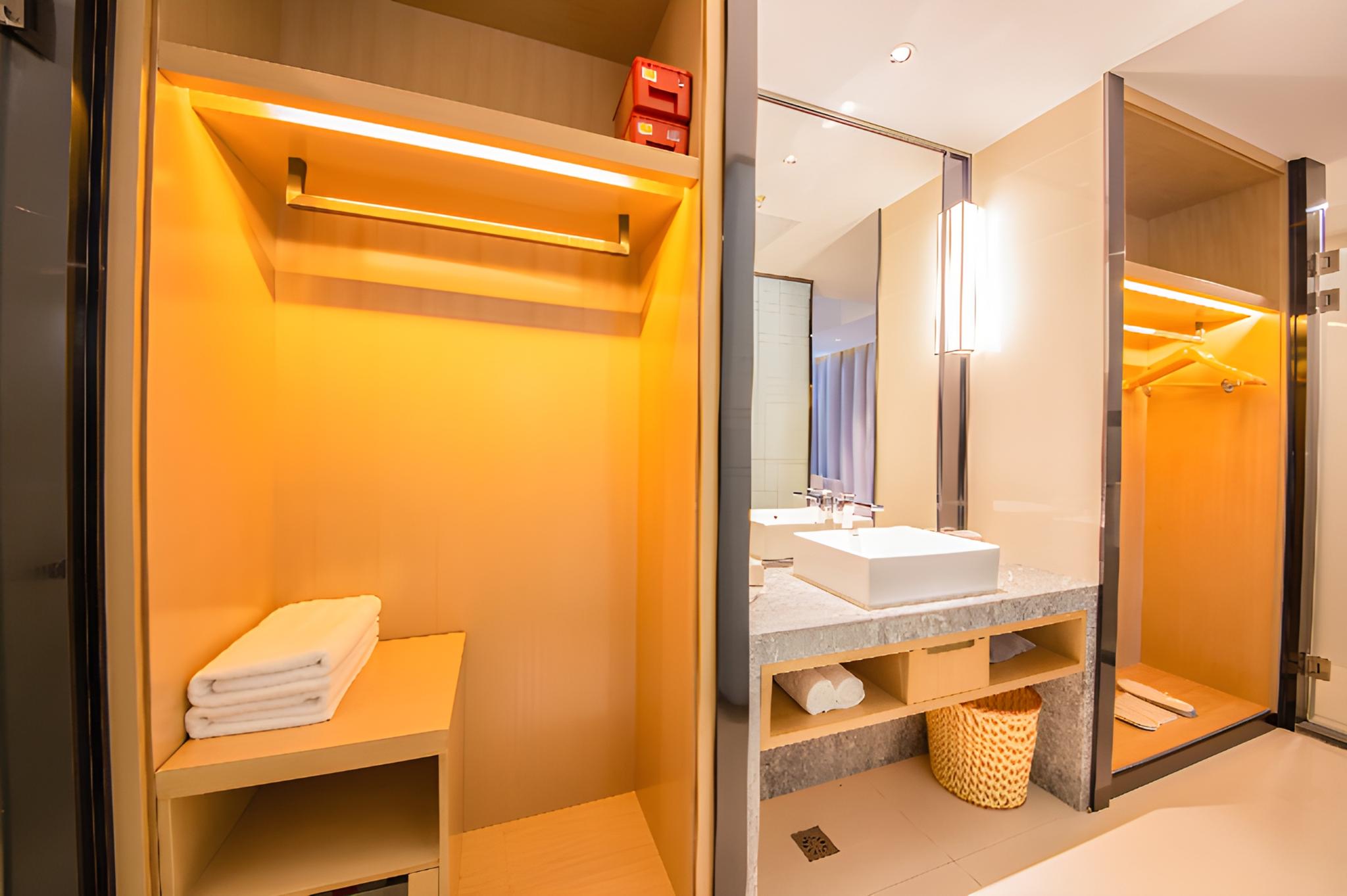 Echarm Hotel (Fuzhou Sanfang Qixiang North Wuyi Road) 34/36