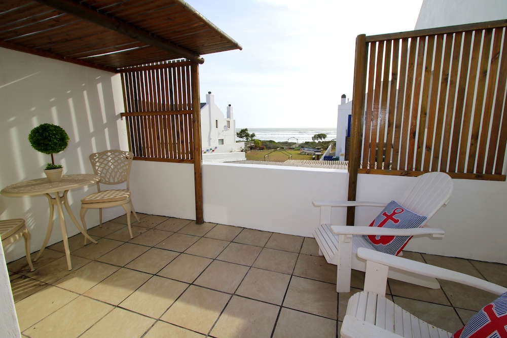 Baywatch Villa Guest House And Self Catering Accommodation 29/50