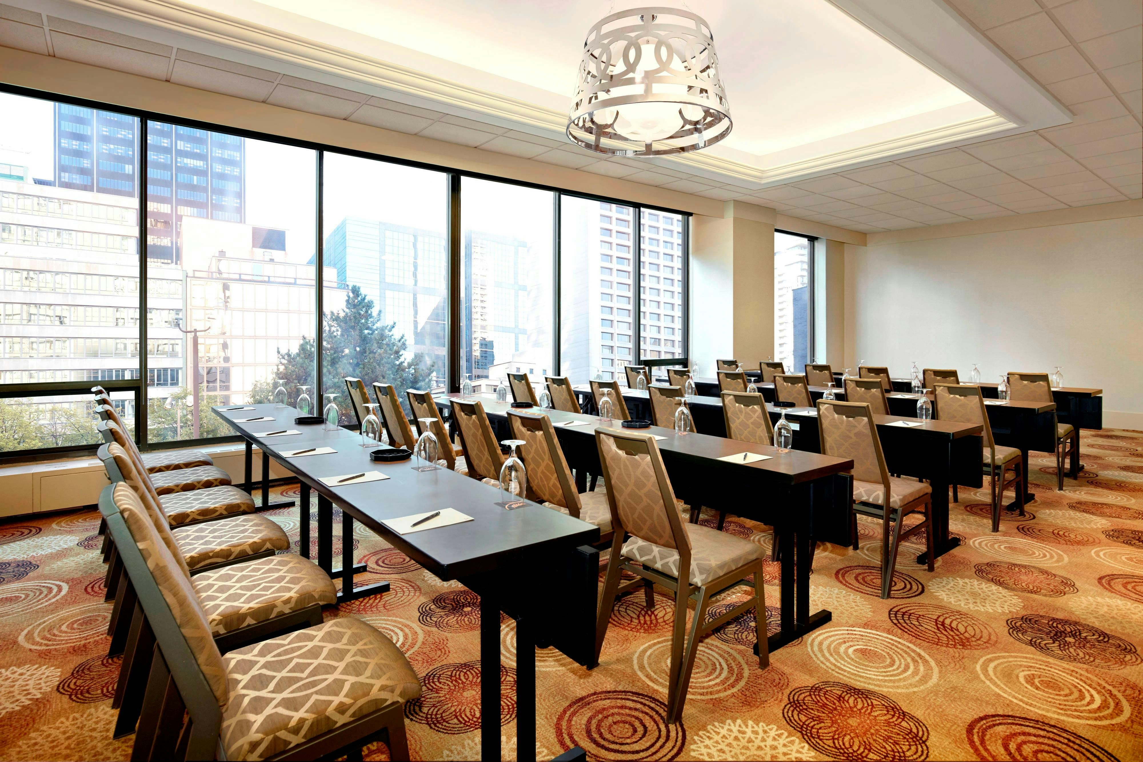 SHERATON CENTRE TORONTO 47/48
